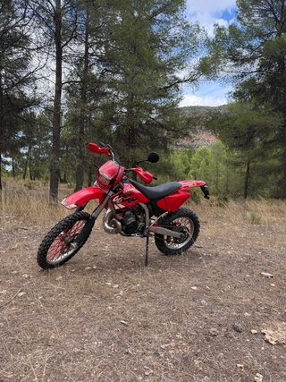 Gas Gas EC 250 Enduro/Motocross Roja