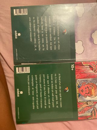 Pack de libros en catalan y castellano