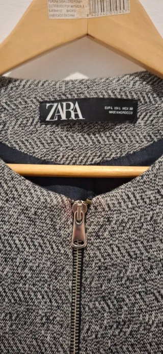 Abrigo Zara cremallera mujer gris XS