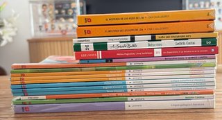 Libros de texto Revoa(sm xerme)4º de primaria.