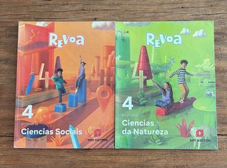 Libros de texto Revoa(sm xerme)4º de primaria.
