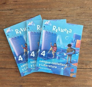 Libros de texto Revoa(sm xerme)4º de primaria.