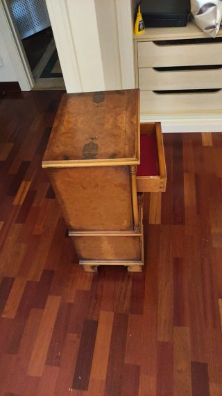Mueble mesilla con cajones 44 x 31 x 75 cm