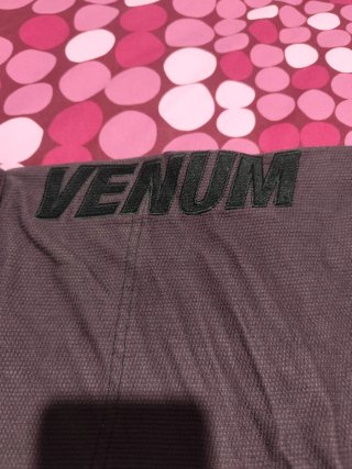 Kimono Jiu Jitsu Venum Contender Evo A1.5+cinturón