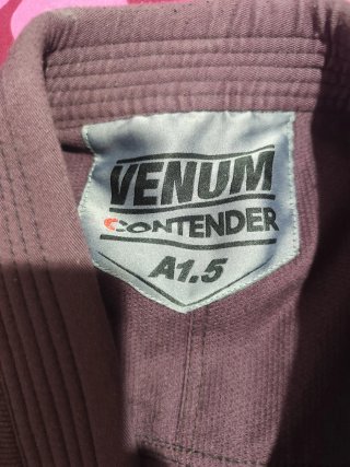 Kimono Jiu Jitsu Venum Contender Evo A1.5+cinturón