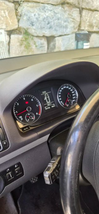 Volkswagen Touran 2012