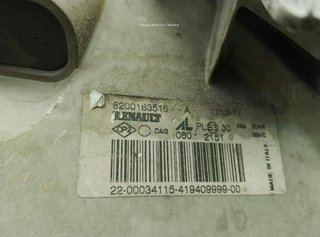 Renault 8200163518 faro derecho master ii 22830418