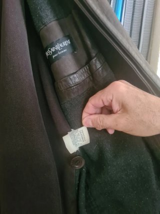 Chaquetón de cuero Yves Saint Laurent