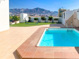 Atico  piscina privada Fuengirola  1 linea playa
