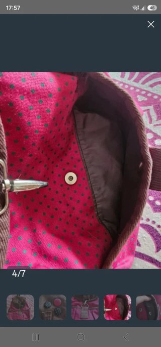 Mochila rosa con detalles marrones