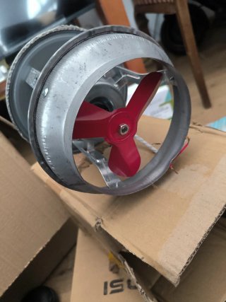 Ventilador de chimenea metálico