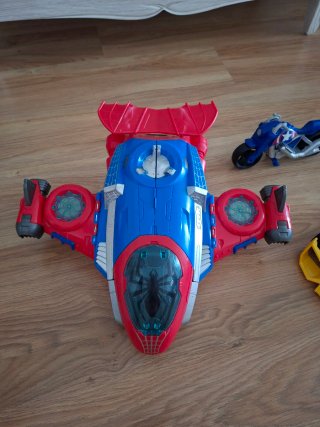 Nave Spiderman, Moto y Coche