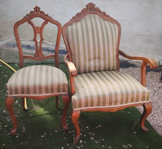 Conjunto de 3 sillas de madera y tela