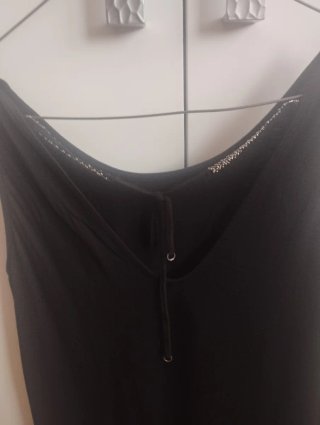 Vestido negro con puntilla