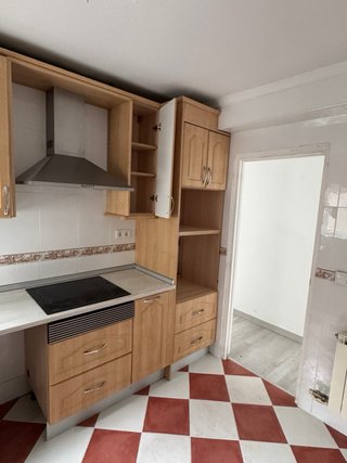 Cocina con campana extractora