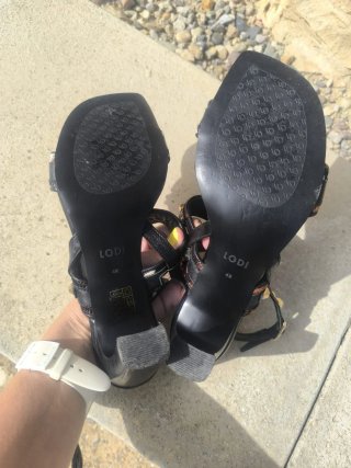 Sandalias Lodi Tachuelas Pelo Animal