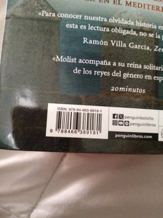 La reina sola (edición limitada)