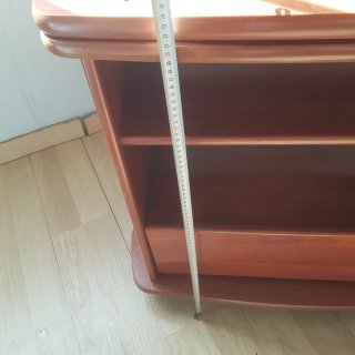 Mesa TV giratoria madera