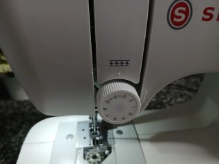Máquina de coser Singer M1155