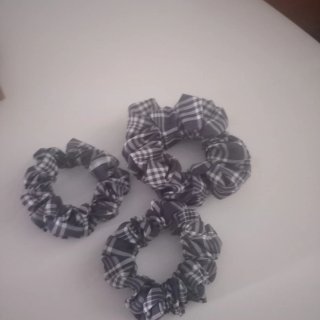 Coleteros hechos a  mano precio unidad  2 por 5,€