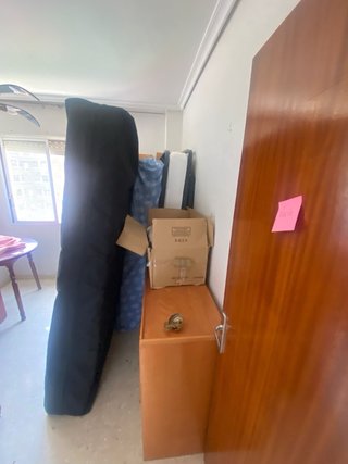 Pack Muebles Salón: Escritorio, Sillas y Mesa