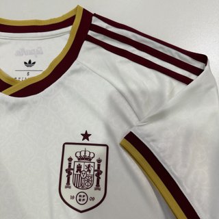 Camiseta España x Dellafuente