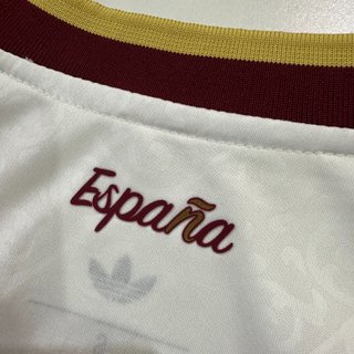 Camiseta España x Dellafuente