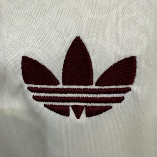 Camiseta España x Dellafuente