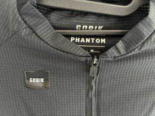 Maillot GOBIK PHANTOM, talla M, color negro.