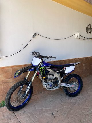 Yamaha YZF 450