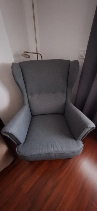 Sillón STRANDMON IKEA gris