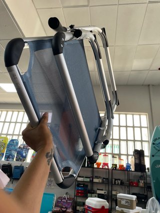Silla de aluminio baja plegable