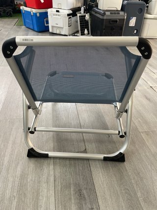 Silla de aluminio baja plegable