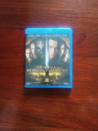 El Hombre de la Máscara de Hierro Blu-ray