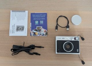 Fujifilm Instax Mini Evo Negra + Funda