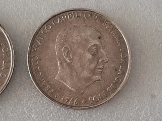 2 Monete 100 Peseta 1966 Franco d'argento