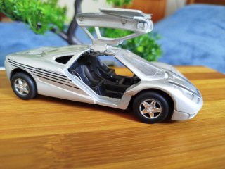 McLaren F1 Welly Plata Escala 1:36