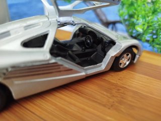 McLaren F1 Welly Plata Escala 1:36