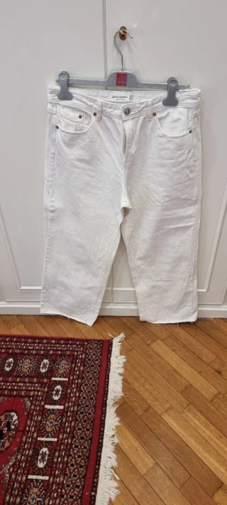 Jeans bianchi Stradivarius taglia 42
