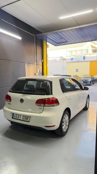 Volkswagen Golf 2011