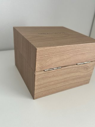 Caja de reloj Hamilton de madera