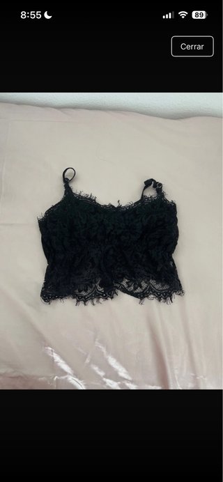 Top de encaje negro