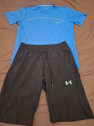 Conjunto Under Armour camiseta y pantalón corto