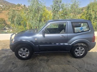 Mitsubishi Montero 2006 v60