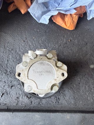 Bomba de direccion Motor 1.9TDI