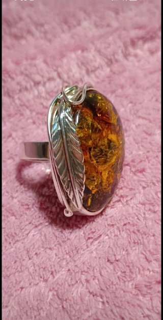 Espectacular Anillo de Ámbar Puro 100%.