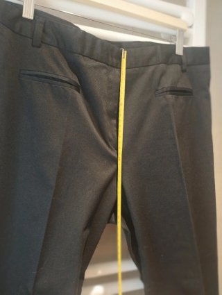 Traje pantalón negro Zara Talla XL y 46