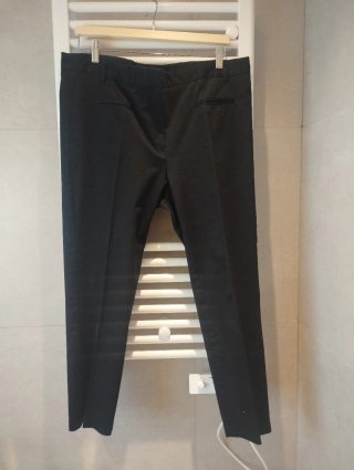 Traje pantalón negro Zara Talla XL y 46