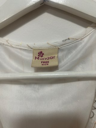 Vestido blanco corto manga mariposa