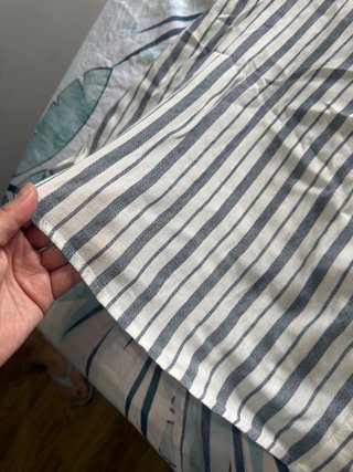 Camisa de verano rayas grises y blancas